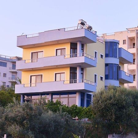 "Adriatik Hills" Apartments Complex ดูร์เรส ภายนอก รูปภาพ